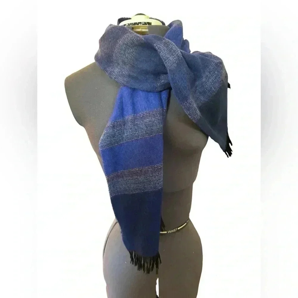 Woolmark 100% Pure Lambswool Plaid Scarf Made in Uruguay